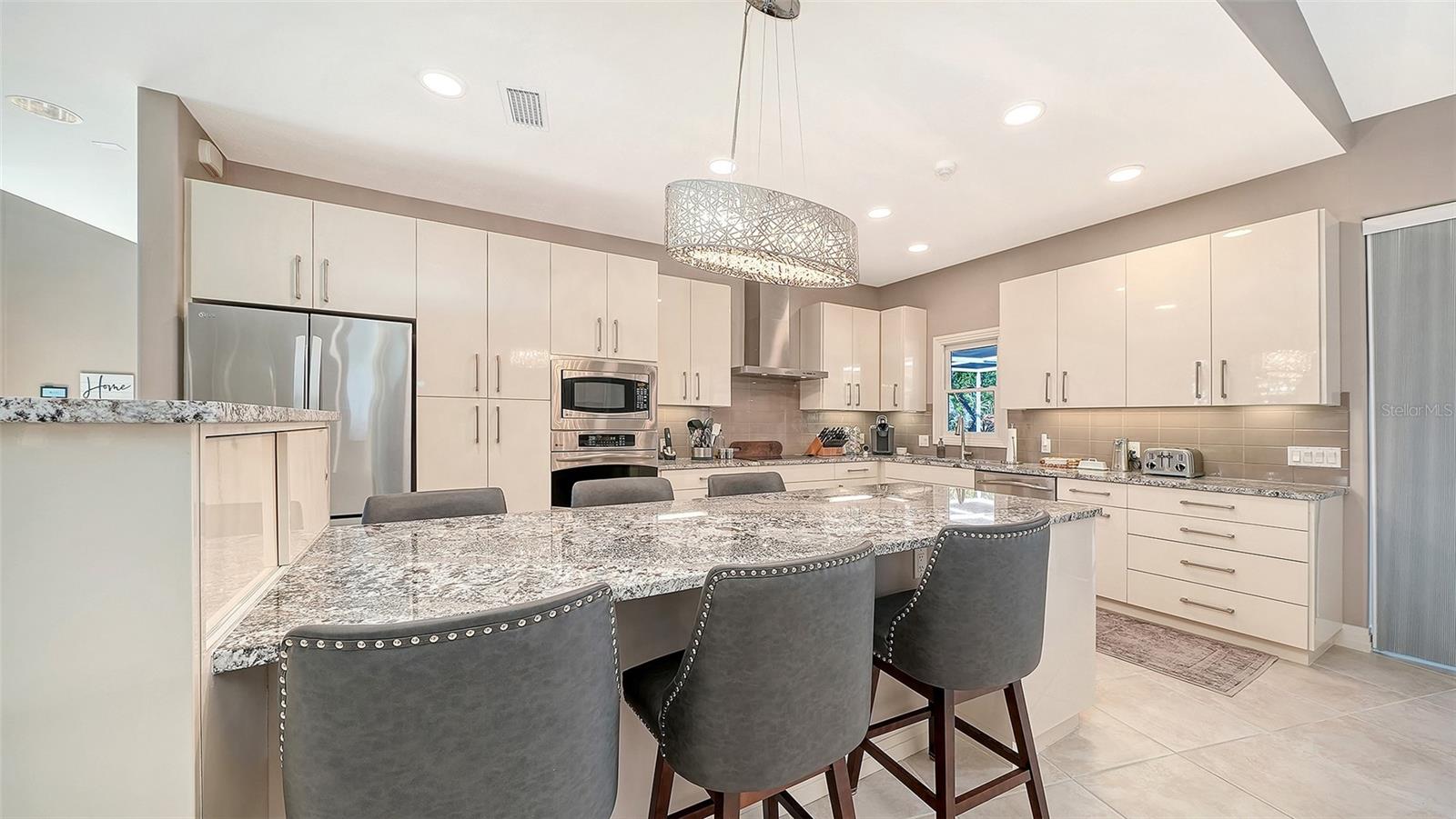 Image 22 of 85 For 3610 Bayou Circle