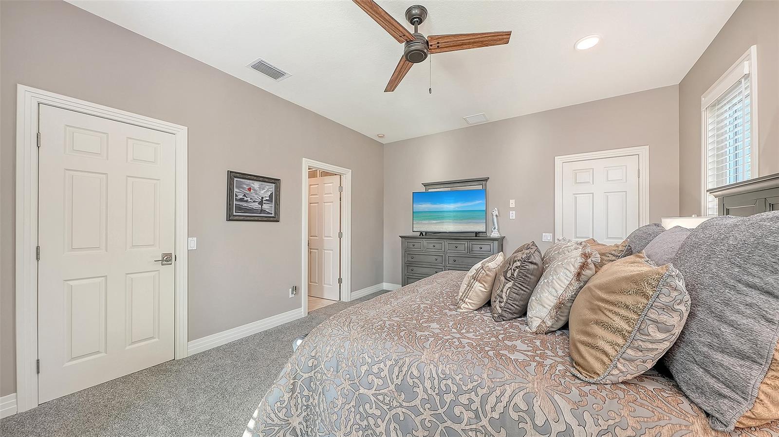 Image 41 of 85 For 3610 Bayou Circle