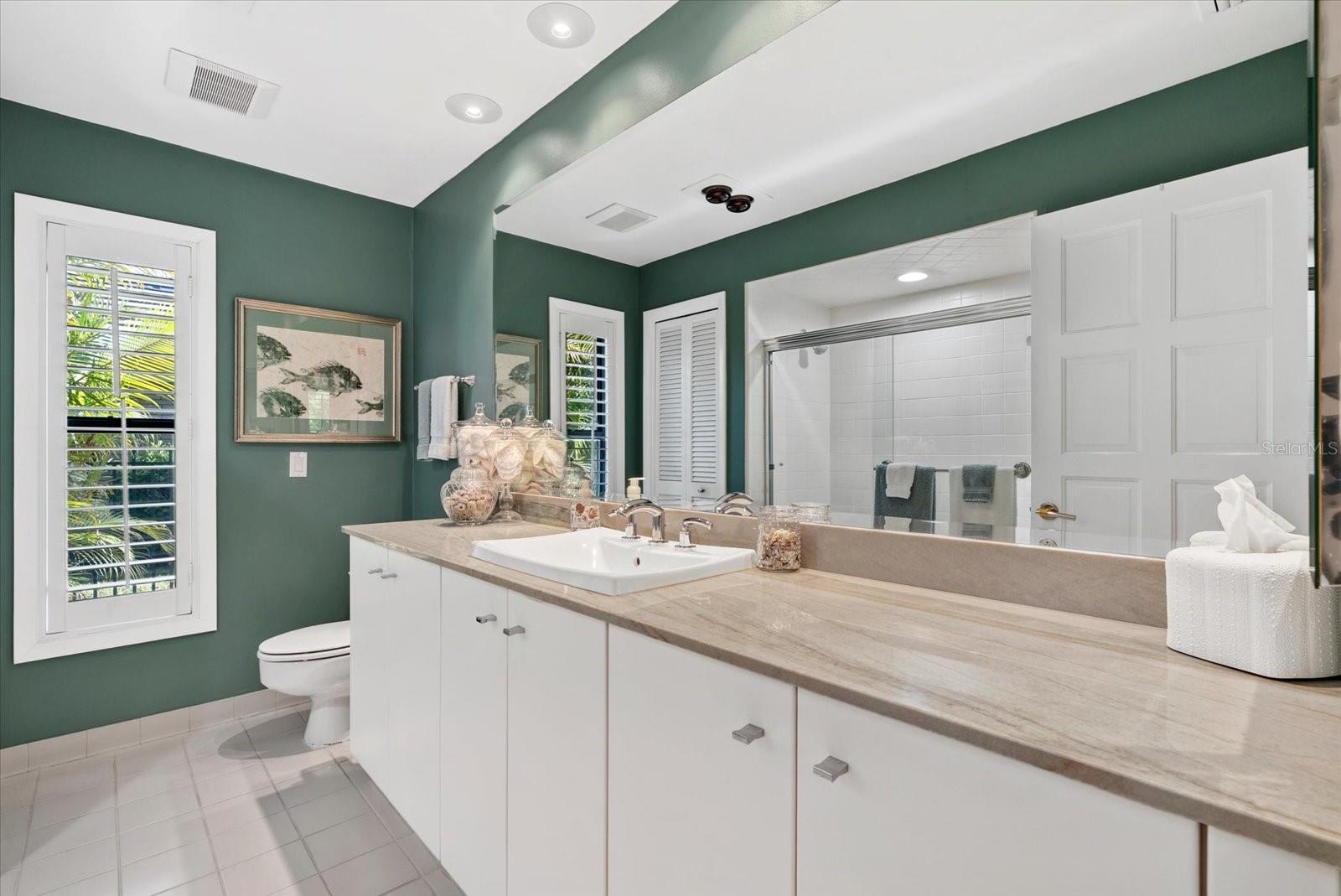 Image 43 of 74 For 4891 Peregrine Point E