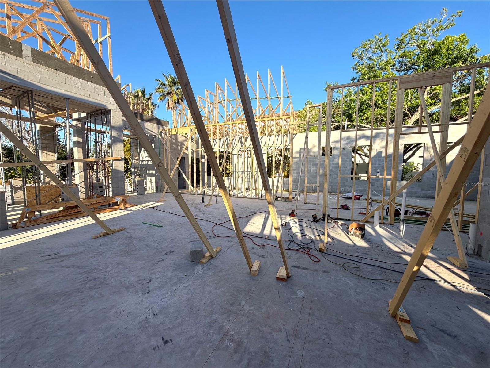 Image 17 of 31 For 838 Norsota Way