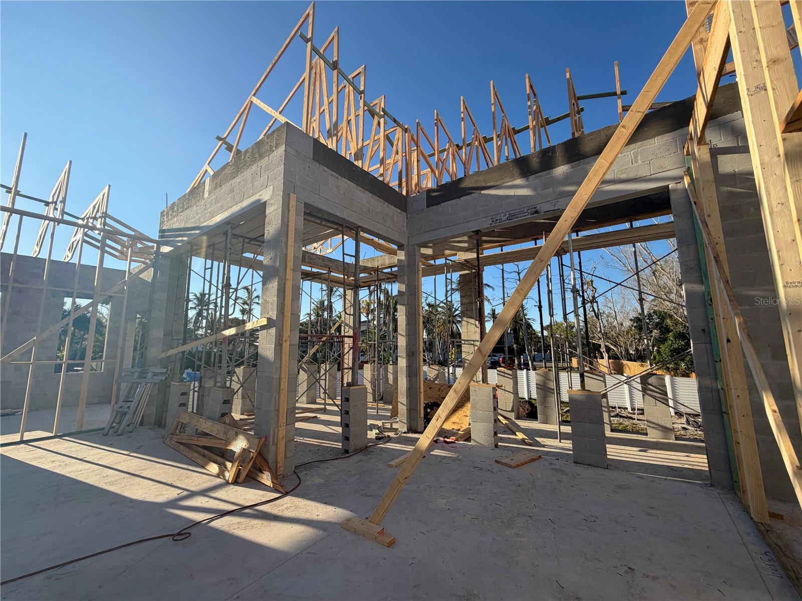 Image 19 of 31 For 838 Norsota Way