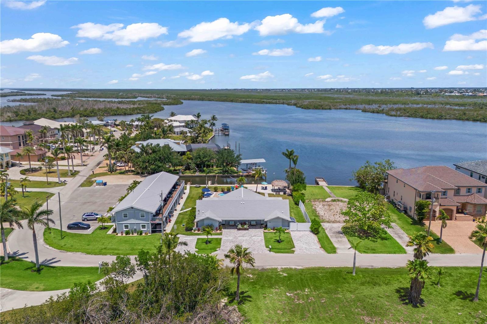 Image 21 of 88 For 12200 Shoreview Drive