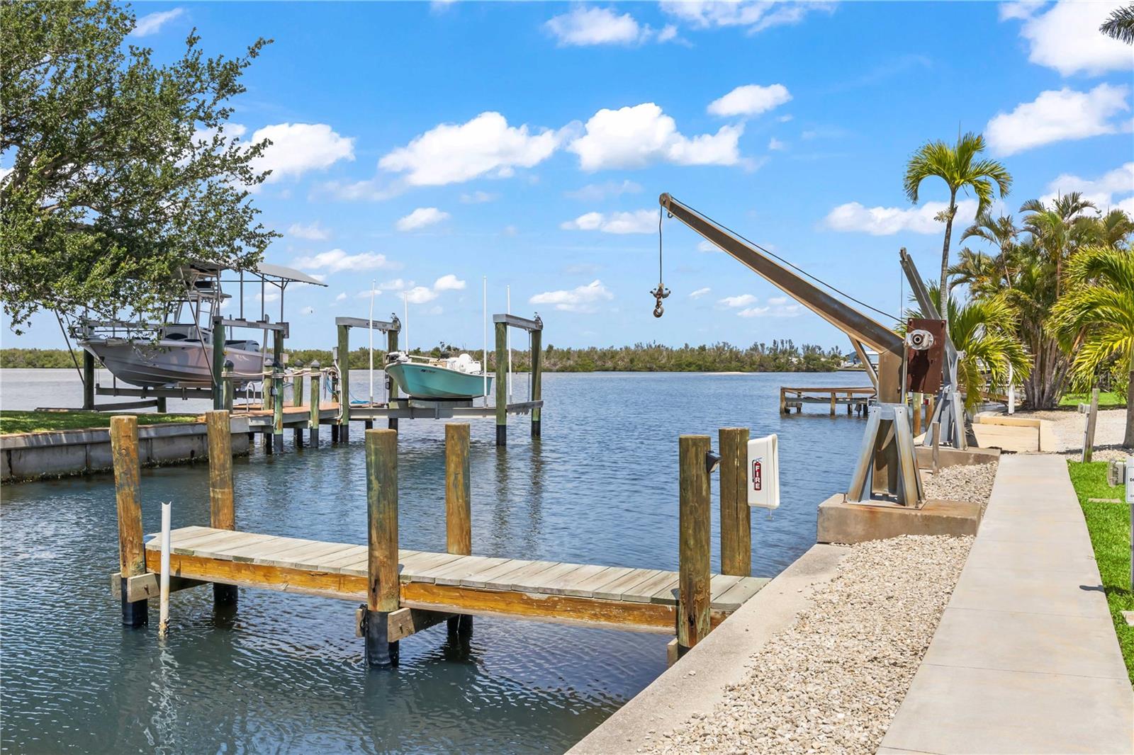 Image 22 of 88 For 12200 Shoreview Drive