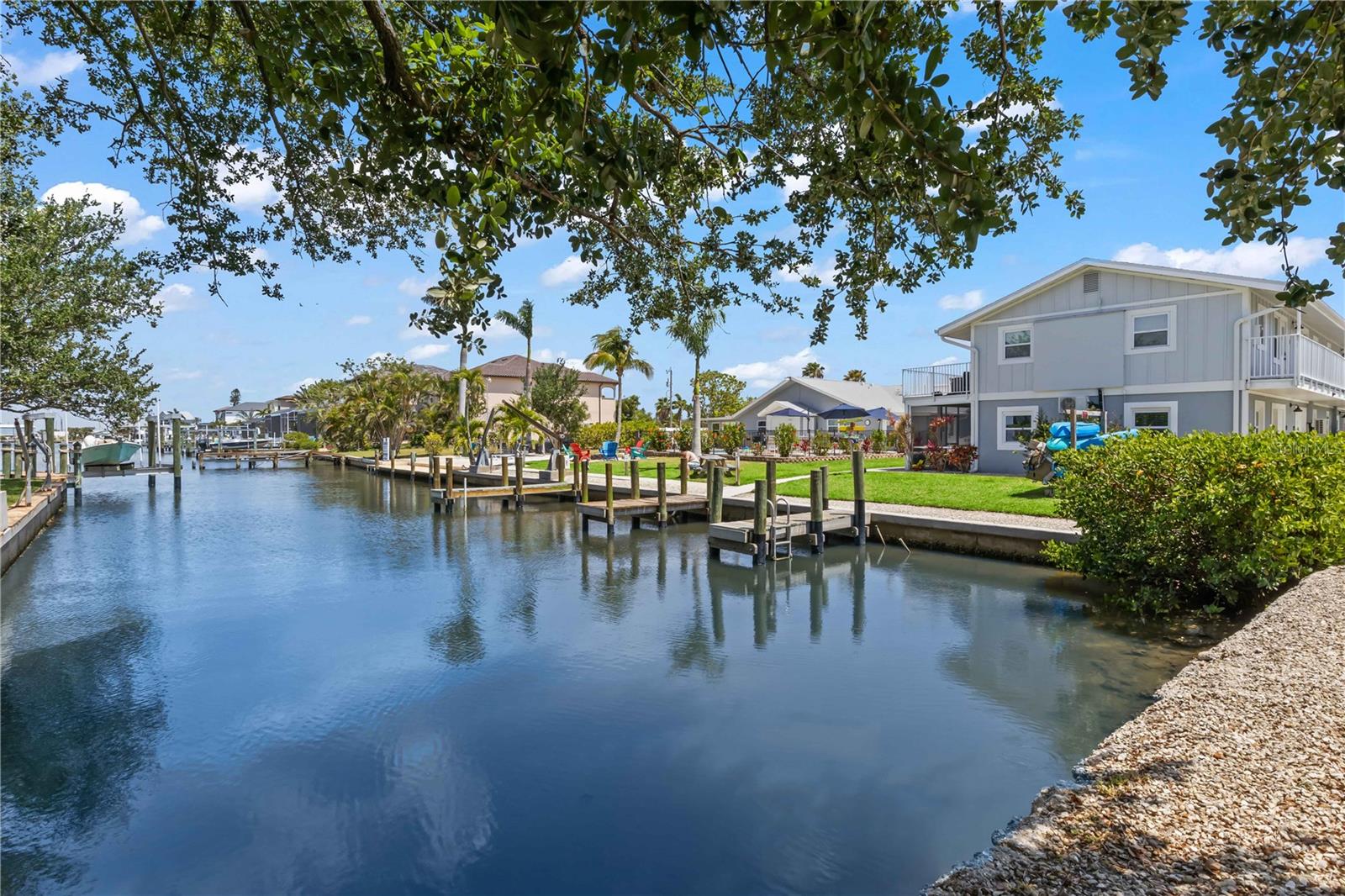 Image 26 of 88 For 12200 Shoreview Drive