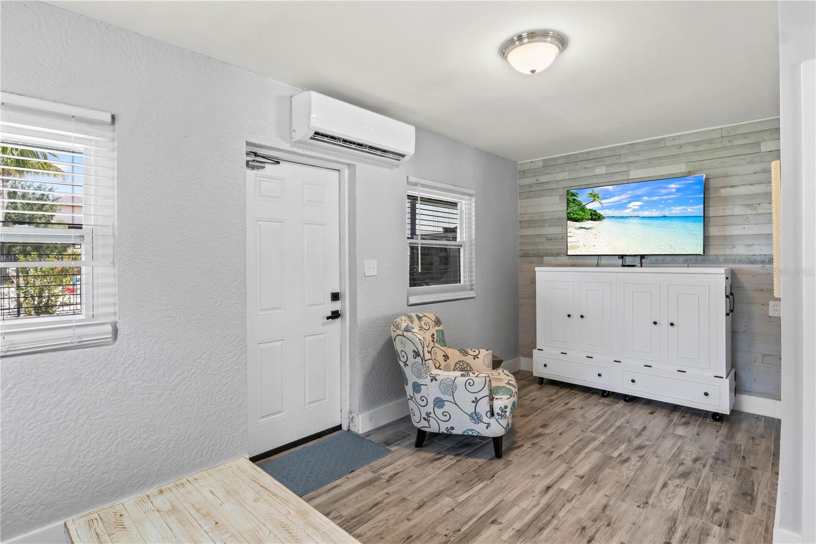 Image 60 of 88 For 12200 Shoreview Drive