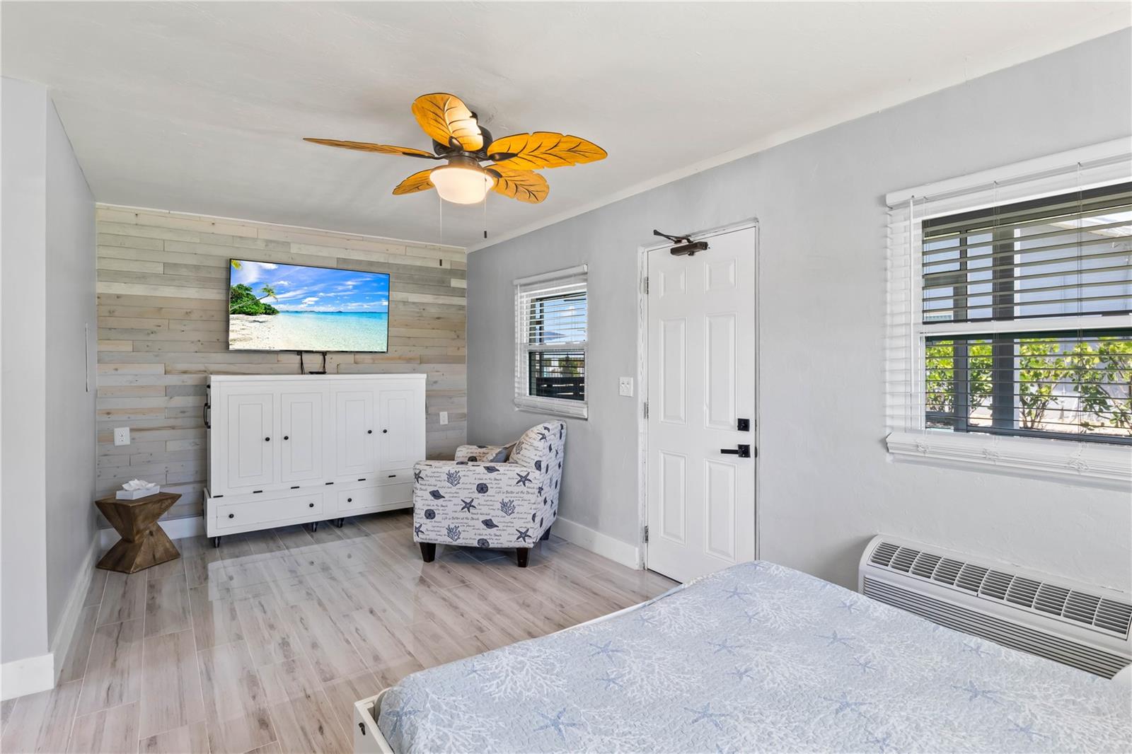 Image 70 of 88 For 12200 Shoreview Drive