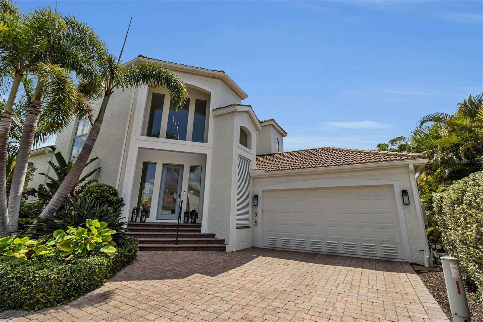 Details for 1915 Harbour Links Circle 6, LONGBOAT KEY, FL 34228