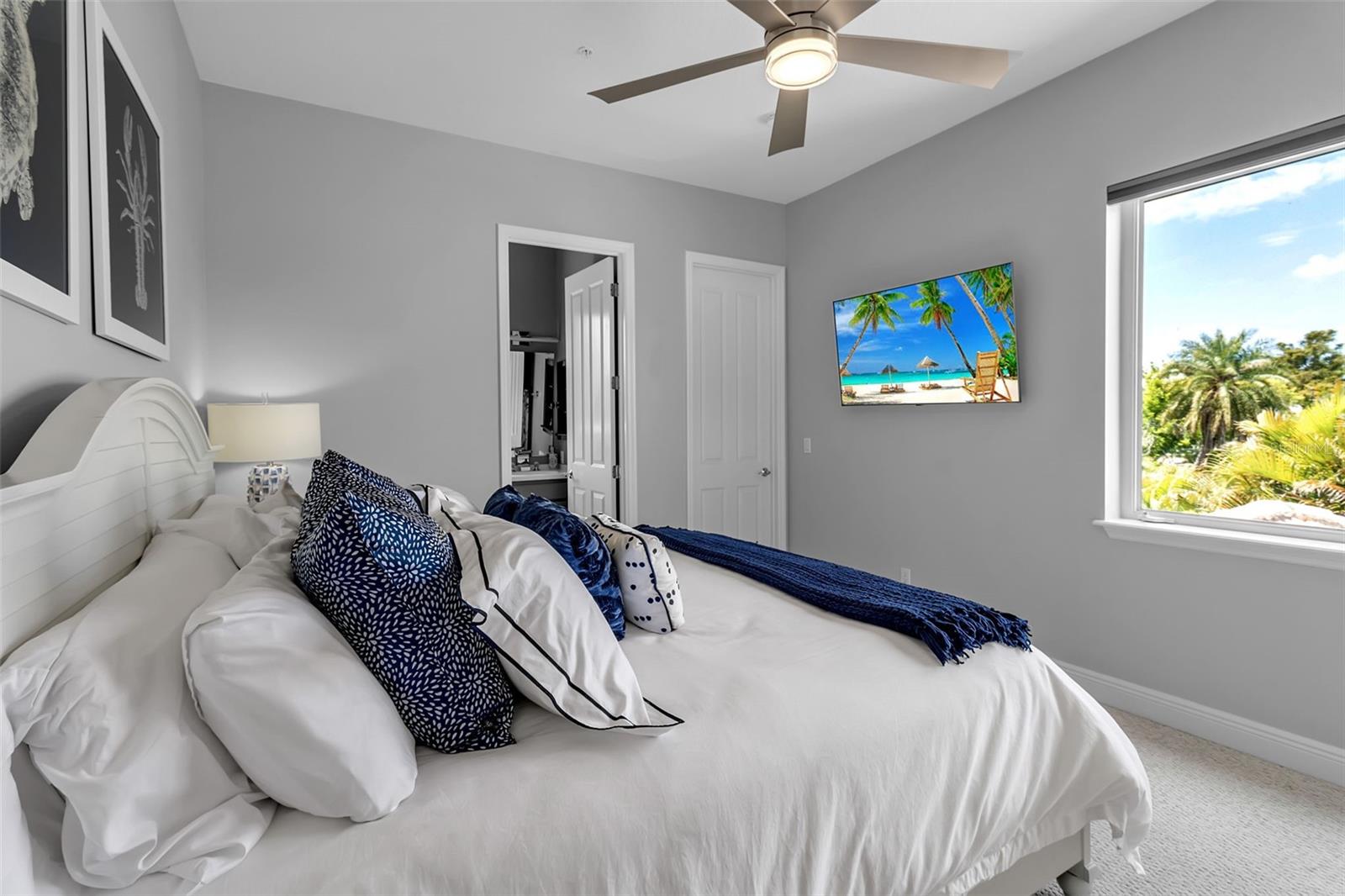 Image 22 of 41 For 1915 Harbour Links Circle 6