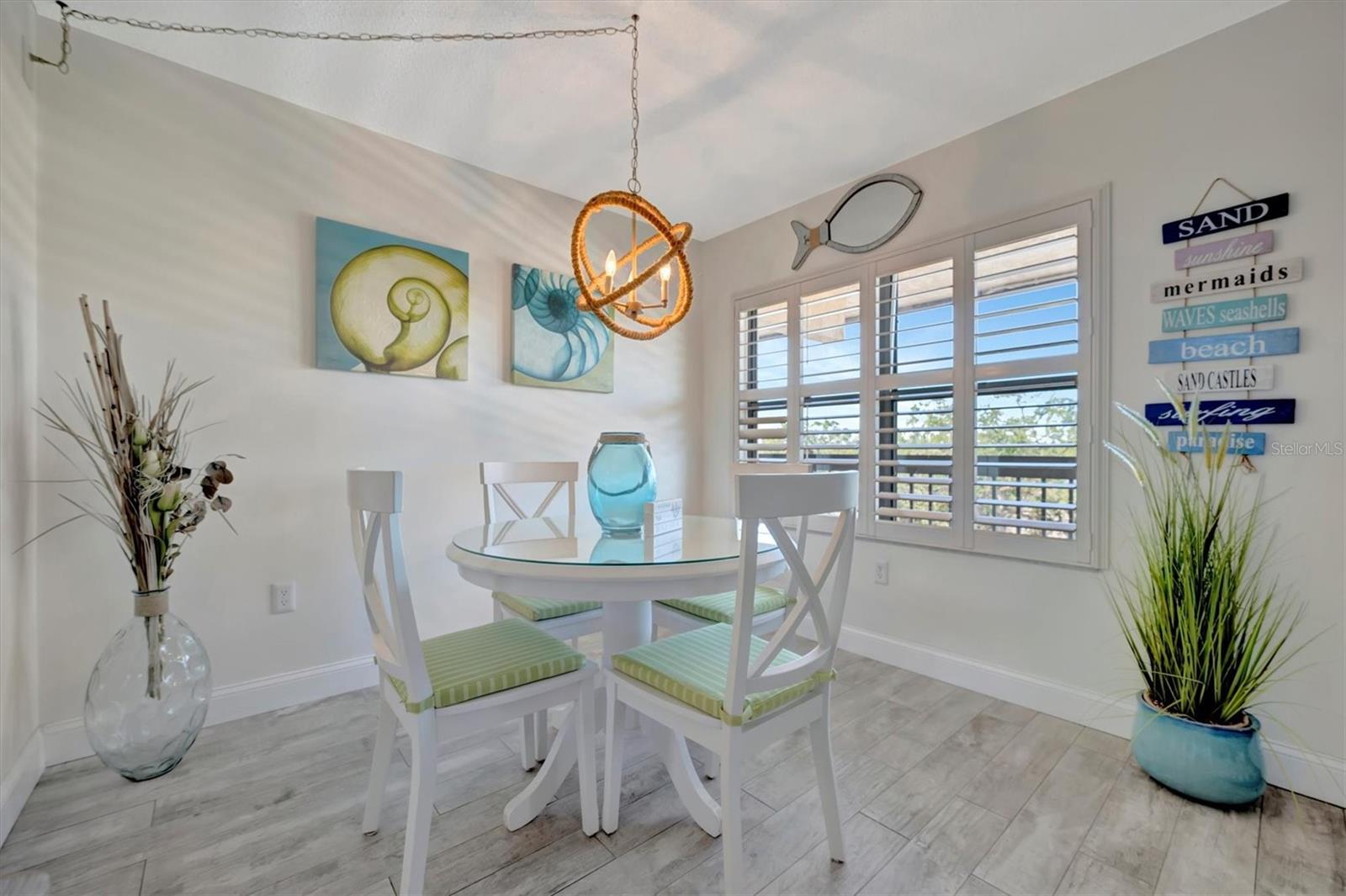 Image 11 of 45 For 625 30th Avenue W G408