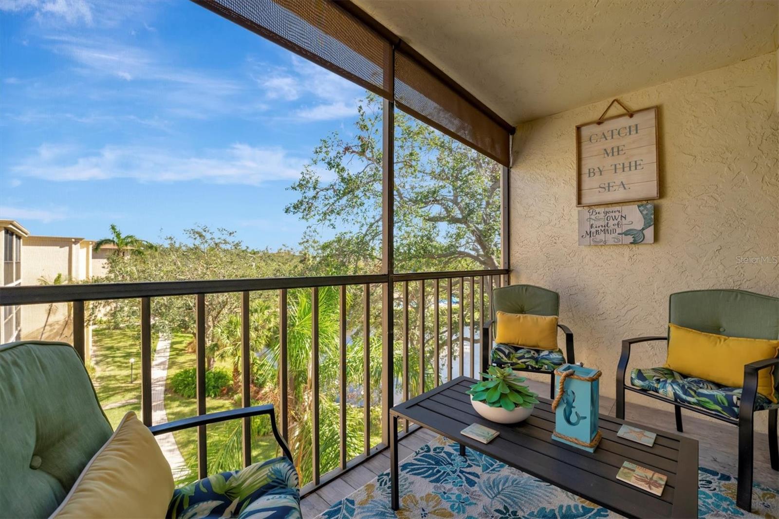 Image 21 of 45 For 625 30th Avenue W G408