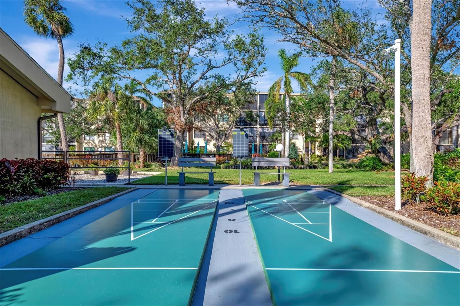 Image 41 of 45 For 625 30th Avenue W G408