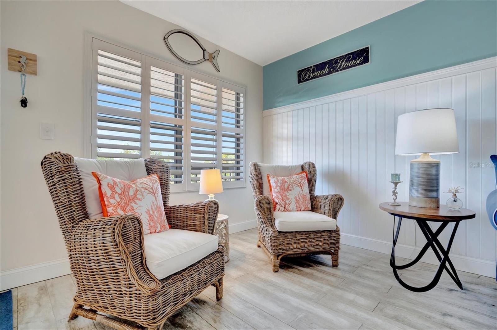 Image 5 of 45 For 625 30th Avenue W G408