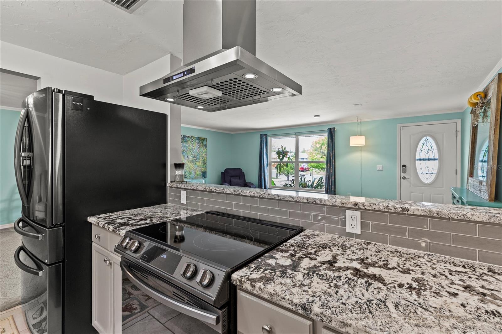 Image 13 of 30 For 6401 36th Avenue W