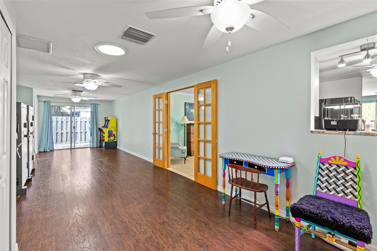 Image 20 of 30 For 6401 36th Avenue W