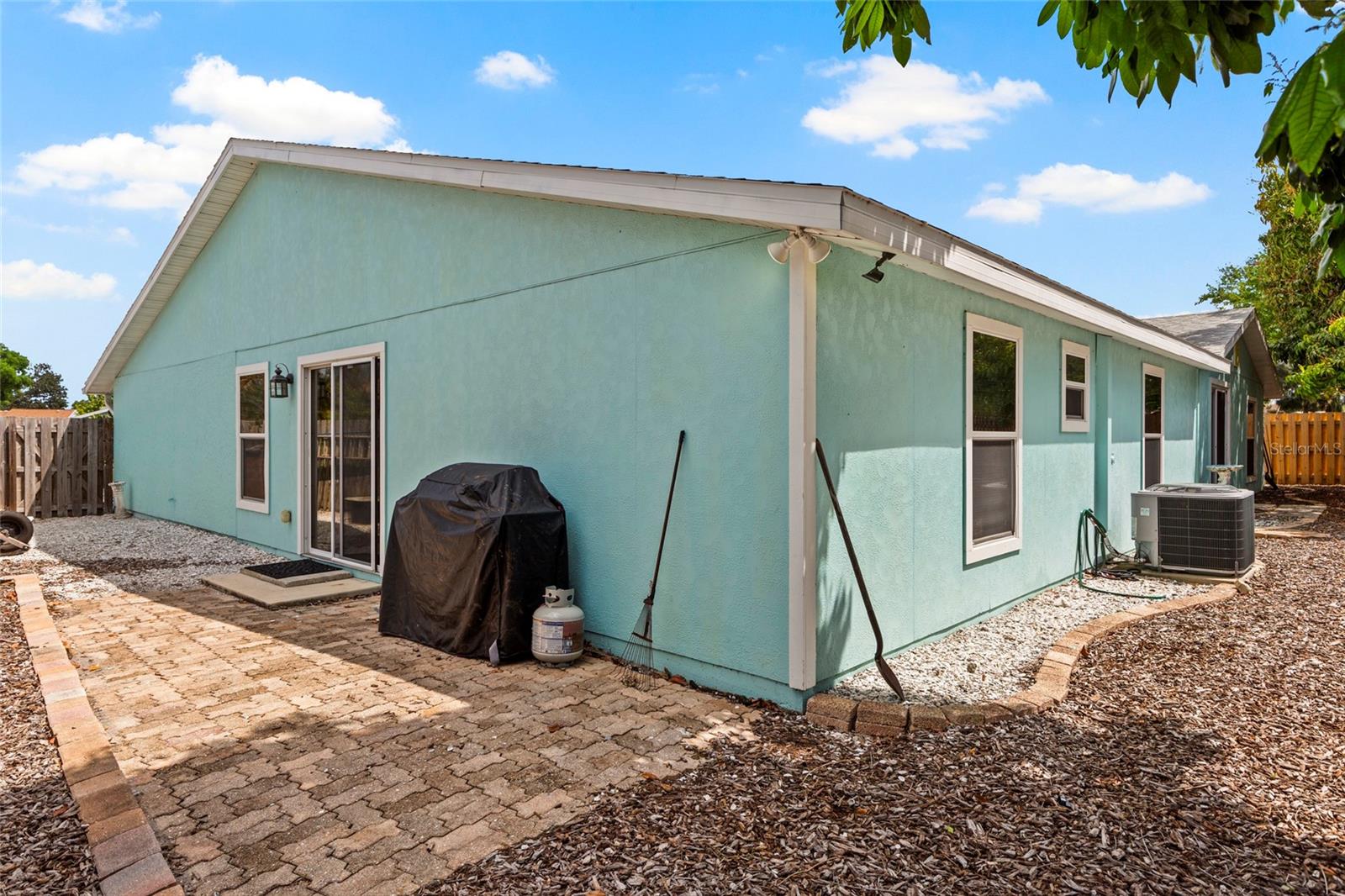 Image 28 of 30 For 6401 36th Avenue W