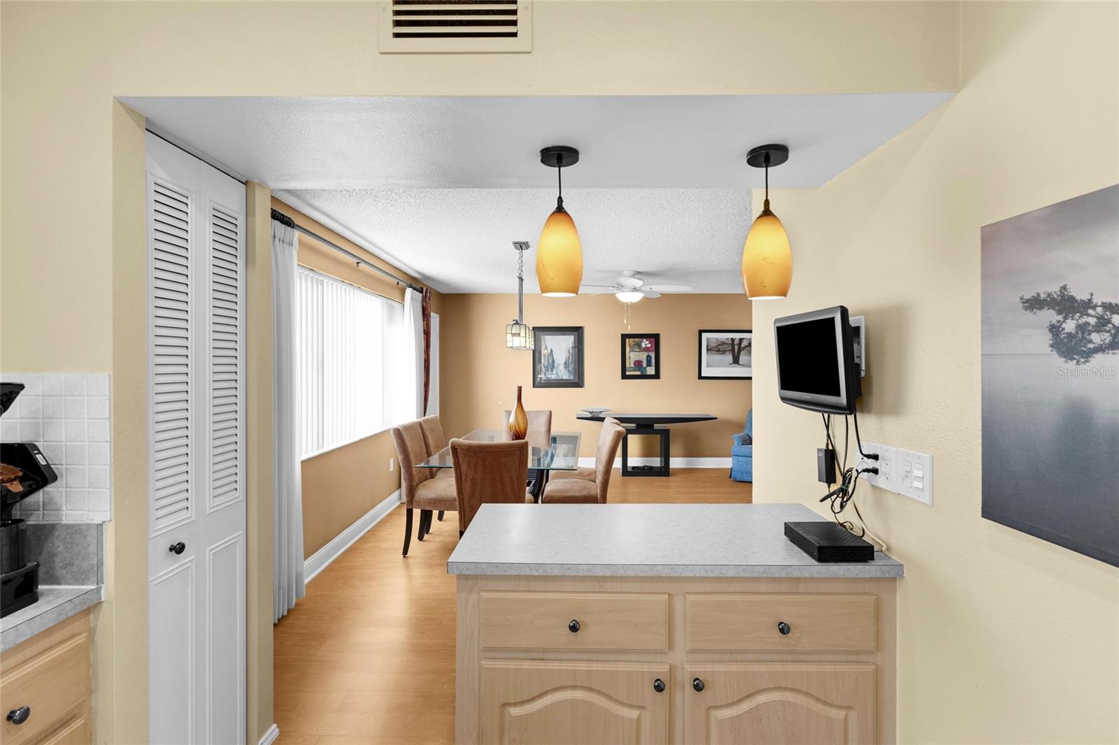 Image 31 of 59 For 4210 Ironwood Circle 308j