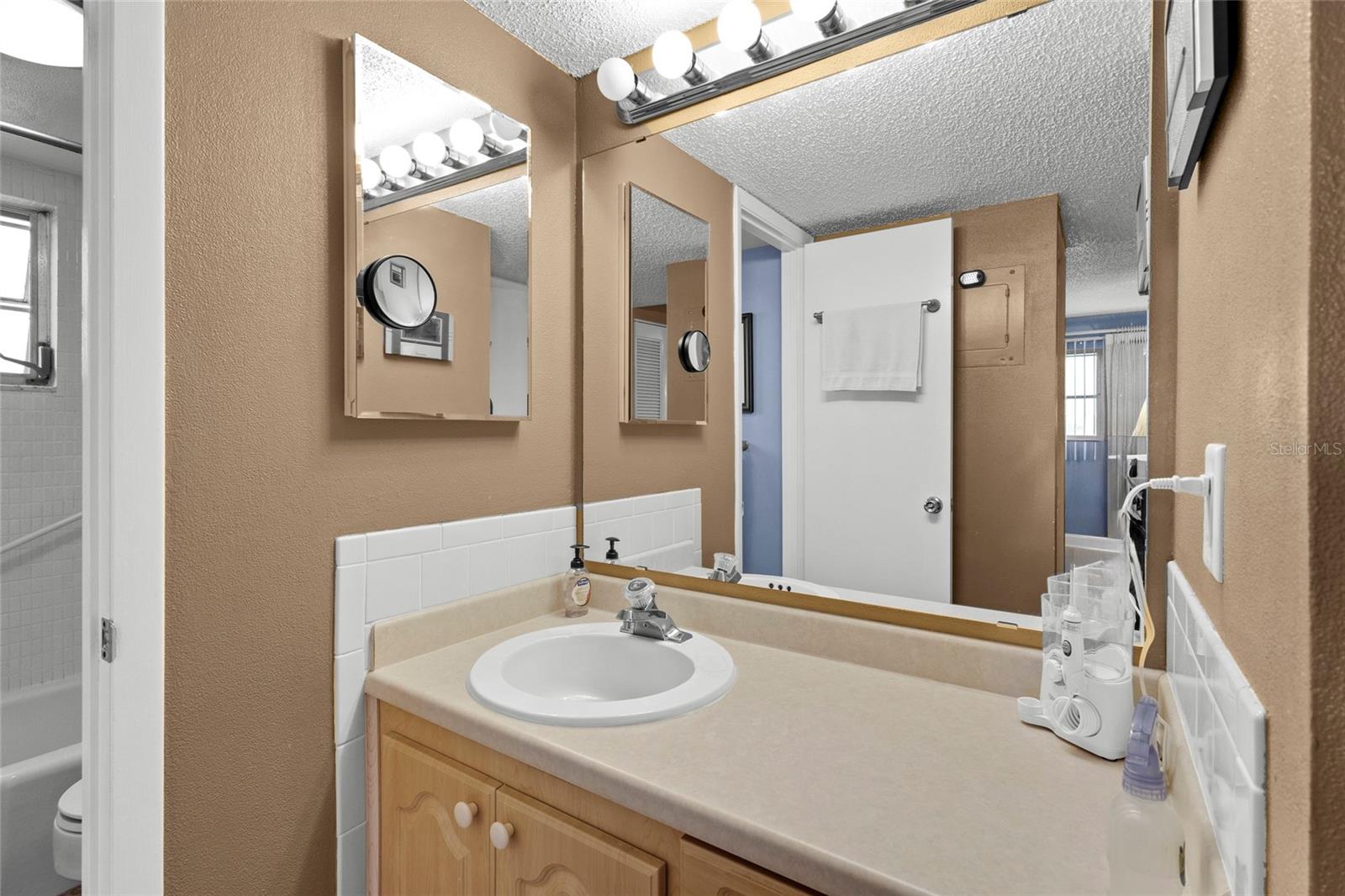 Image 40 of 59 For 4210 Ironwood Circle 308j