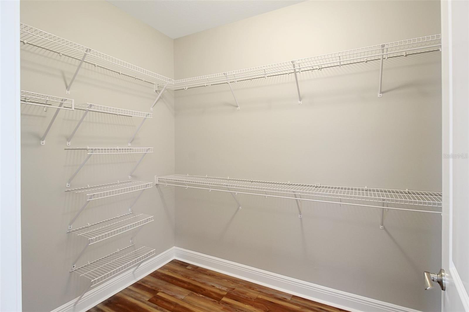 Image 16 of 37 For 1003 Bellasol Way 9201