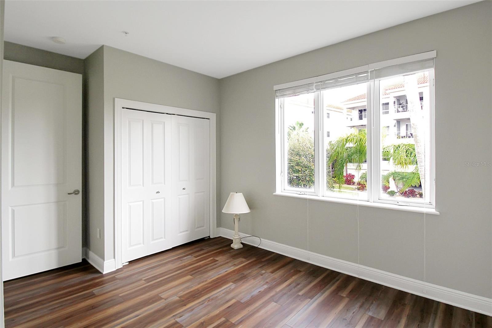 Image 19 of 37 For 1003 Bellasol Way 9201