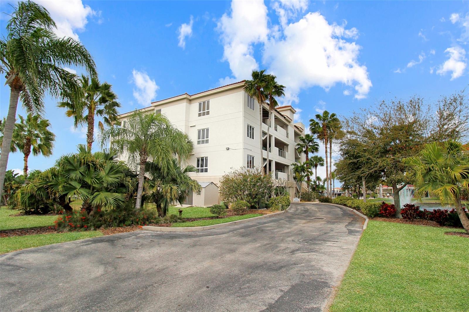 Image 26 of 37 For 1003 Bellasol Way 9201