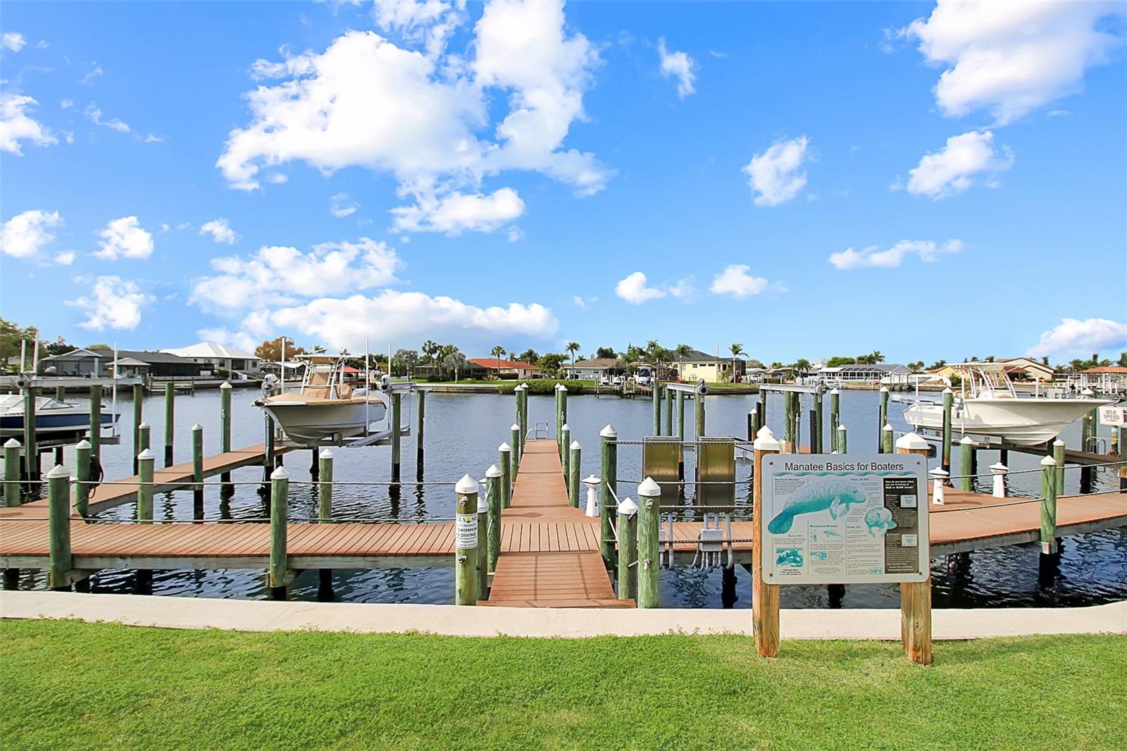 Image 33 of 37 For 1003 Bellasol Way 9201