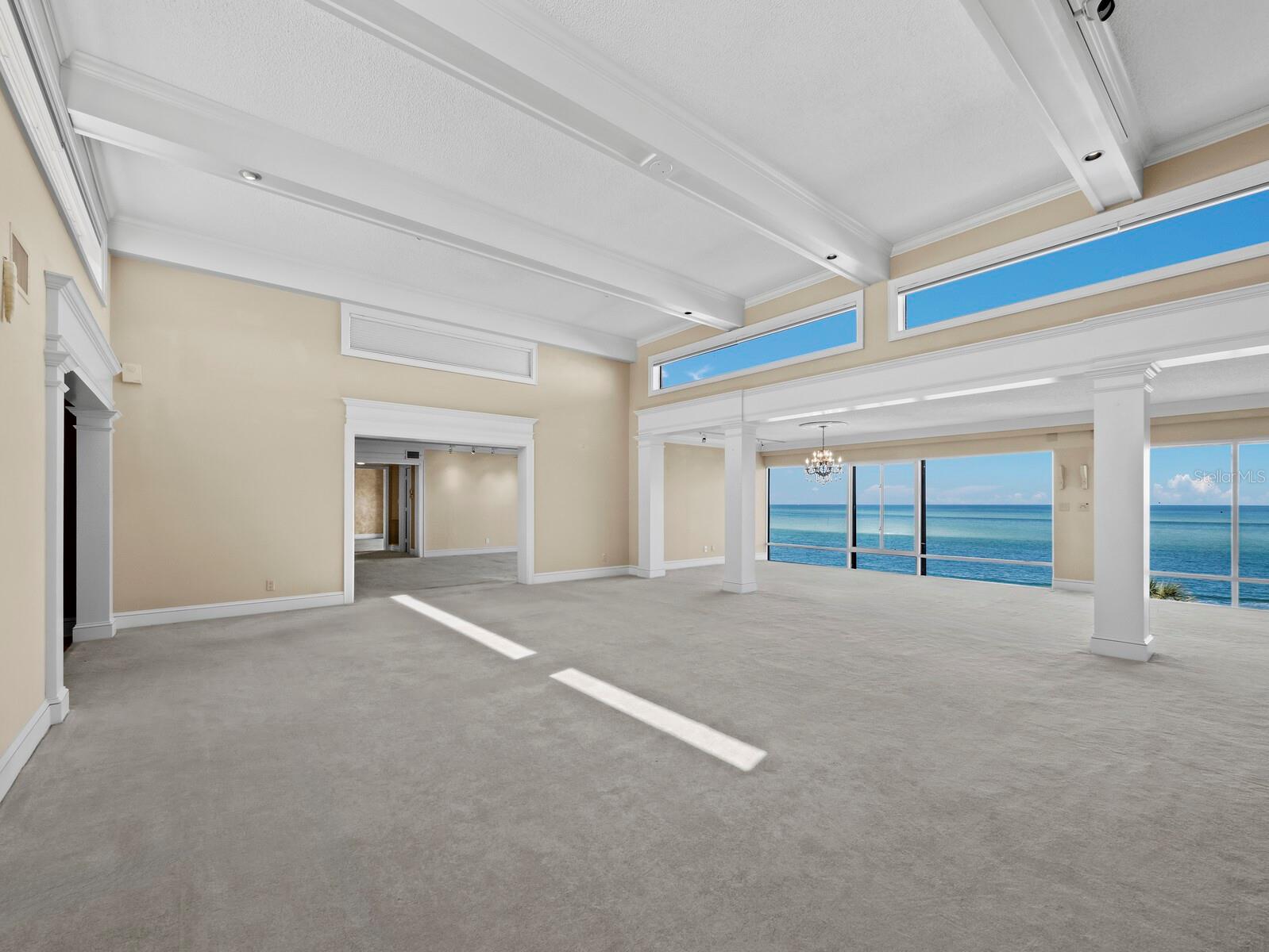 Image 13 of 75 For 4712 Ocean Boulevard W10