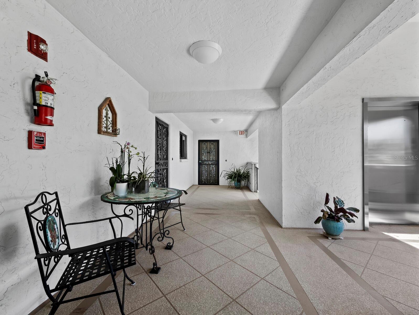 Image 45 of 75 For 4712 Ocean Boulevard W10