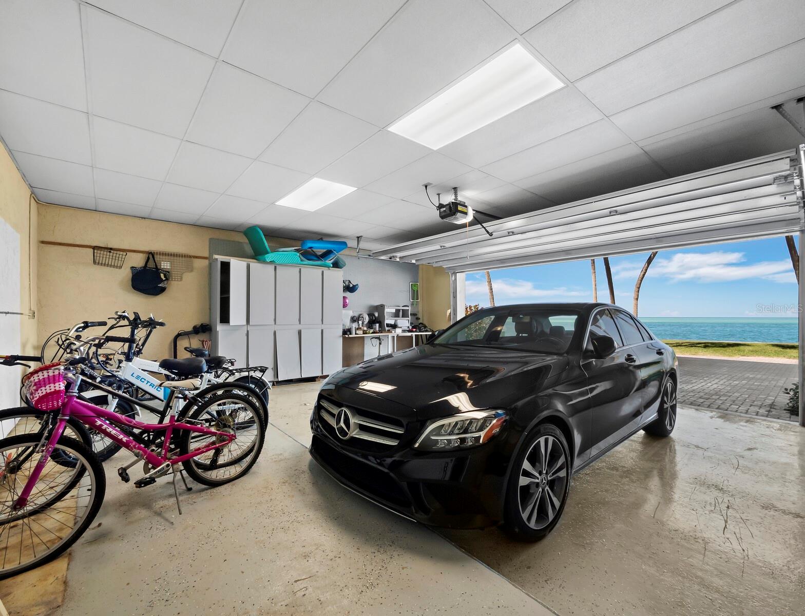 Image 49 of 75 For 4712 Ocean Boulevard W10