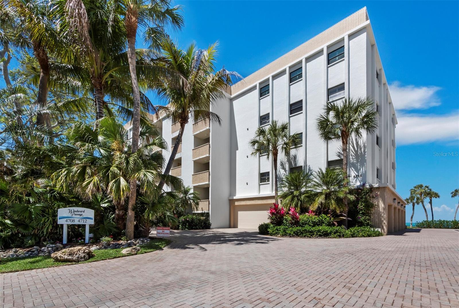 Image 56 of 75 For 4712 Ocean Boulevard W10