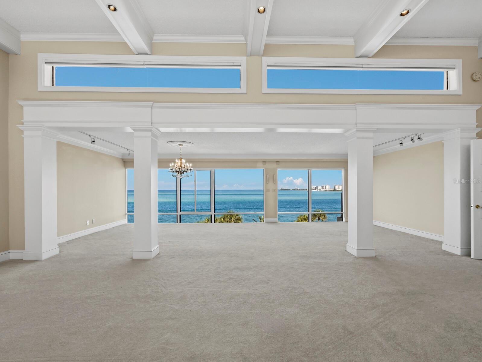 Image 8 of 75 For 4712 Ocean Boulevard W10