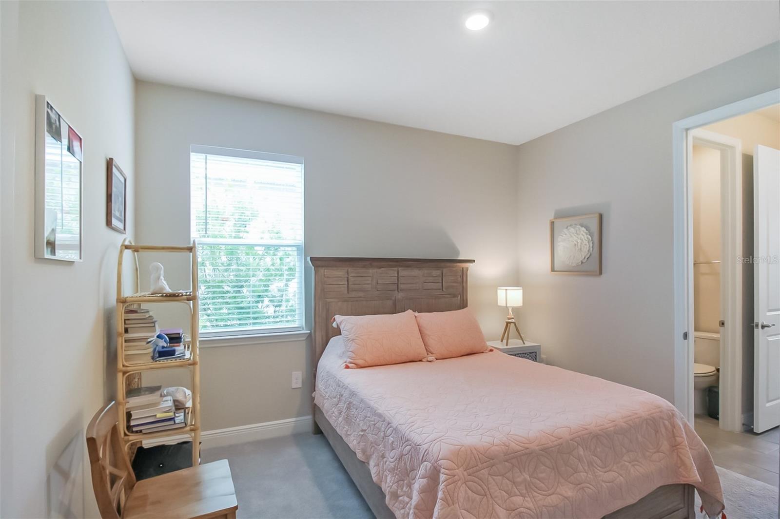 Image 22 of 37 For 4327 Silo Port Court