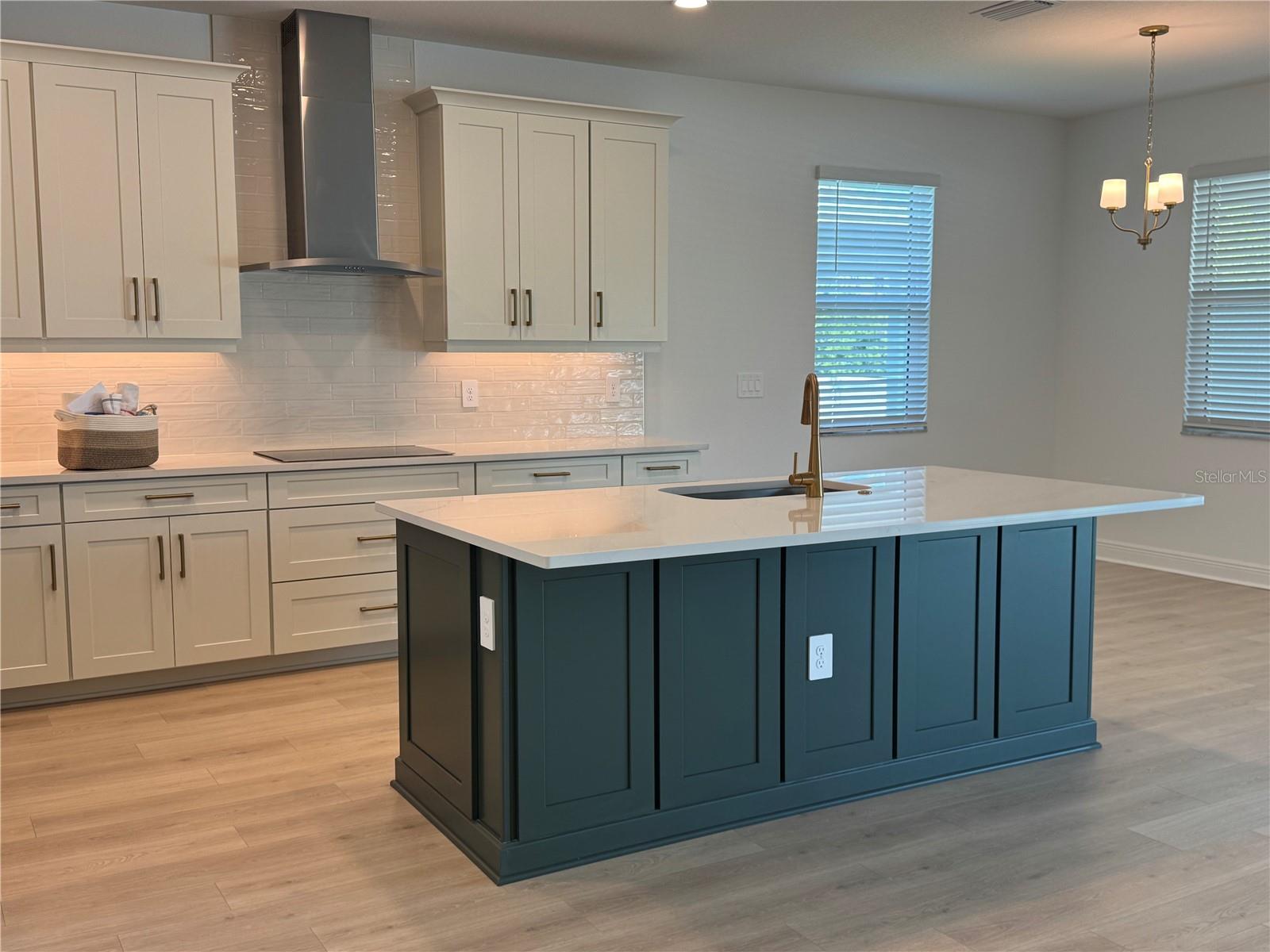 Image 17 of 22 For 1512 Lugano Circle