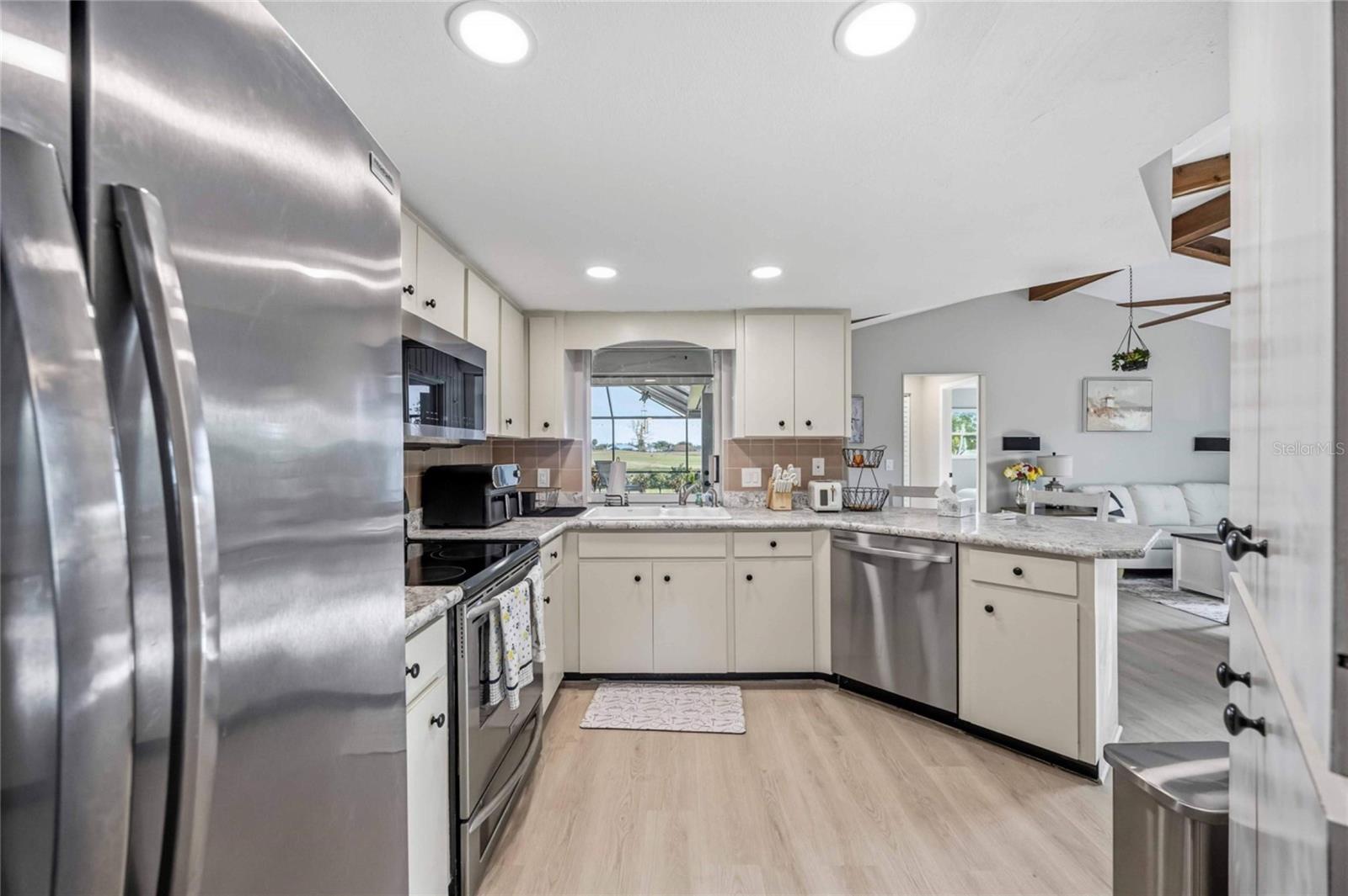 Image 12 of 66 For 36 Bunker Circle