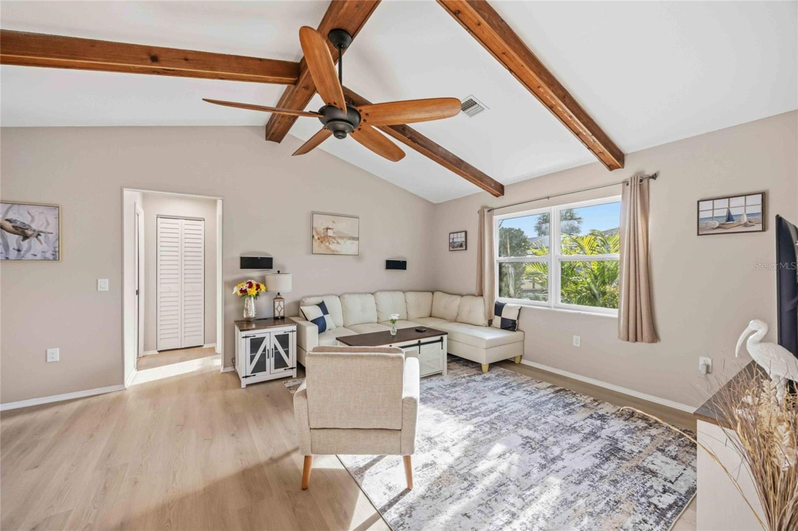 Image 16 of 66 For 36 Bunker Circle