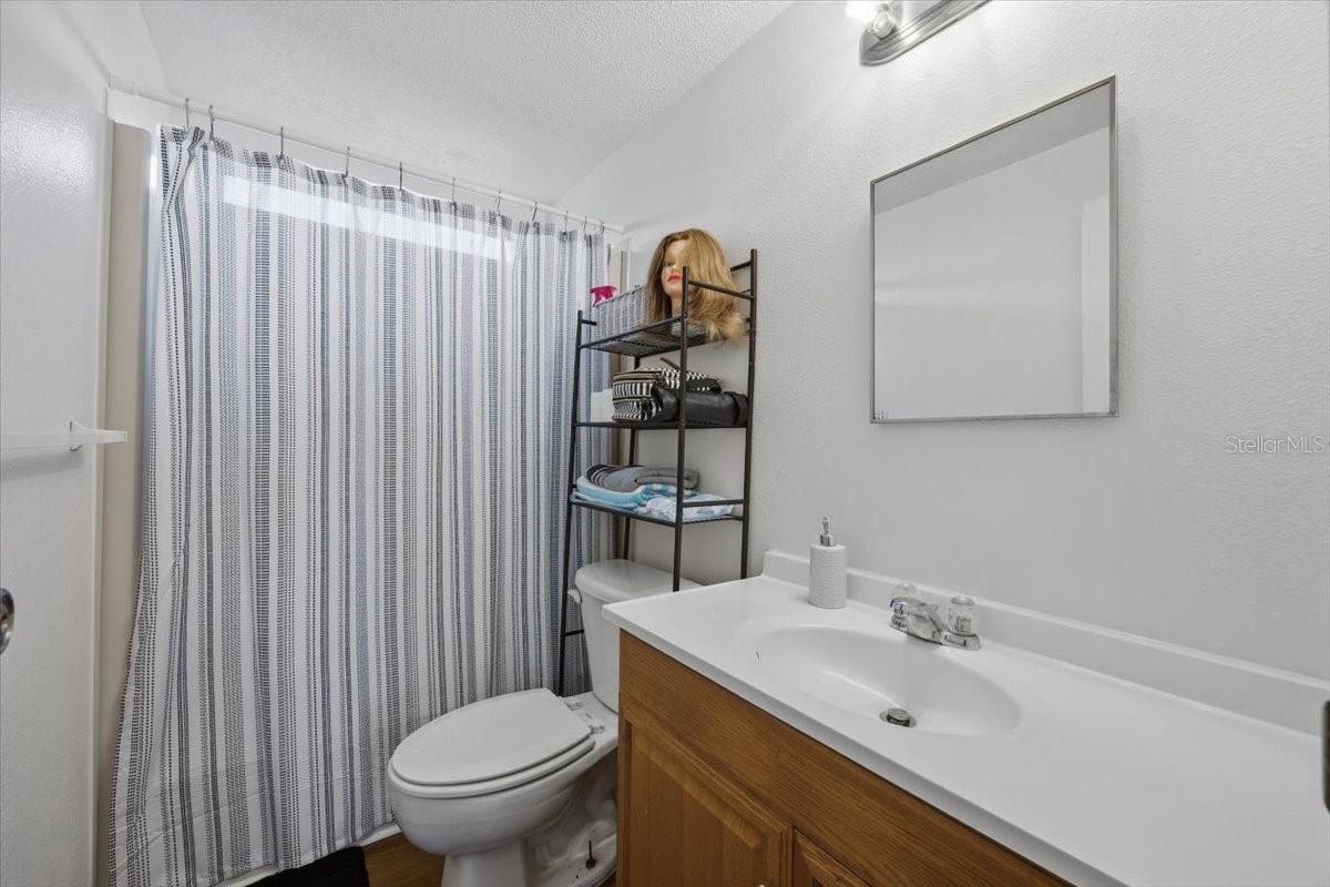 Image 18 of 28 For 1840 Pearce Road