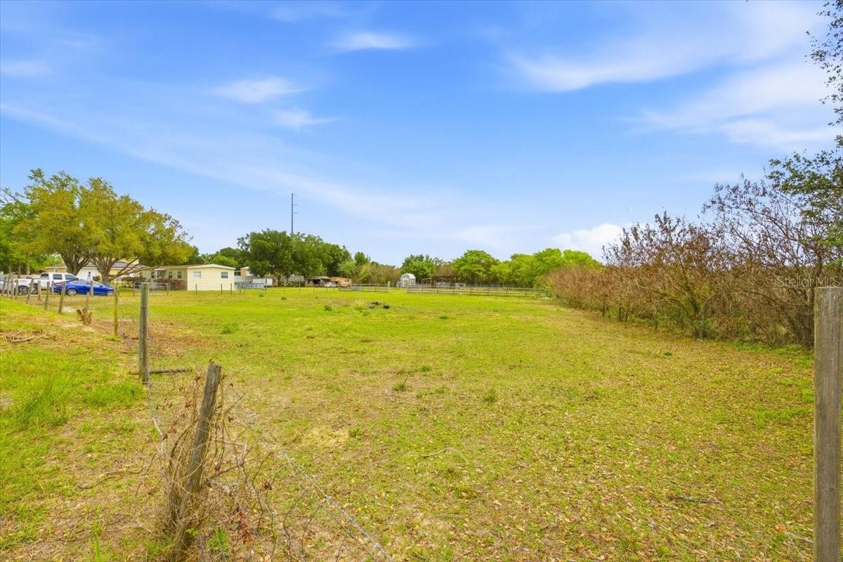 Image 28 of 28 For 1840 Pearce Road