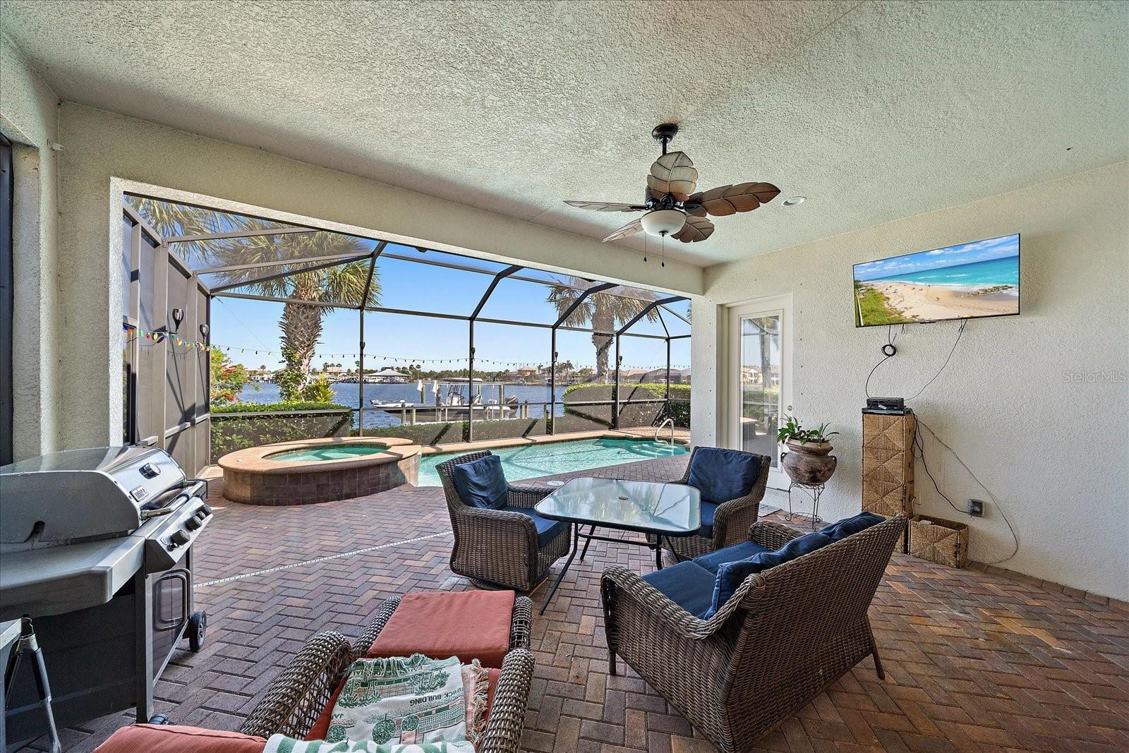 Image 34 of 54 For 5040 Lake Overlook Avenue