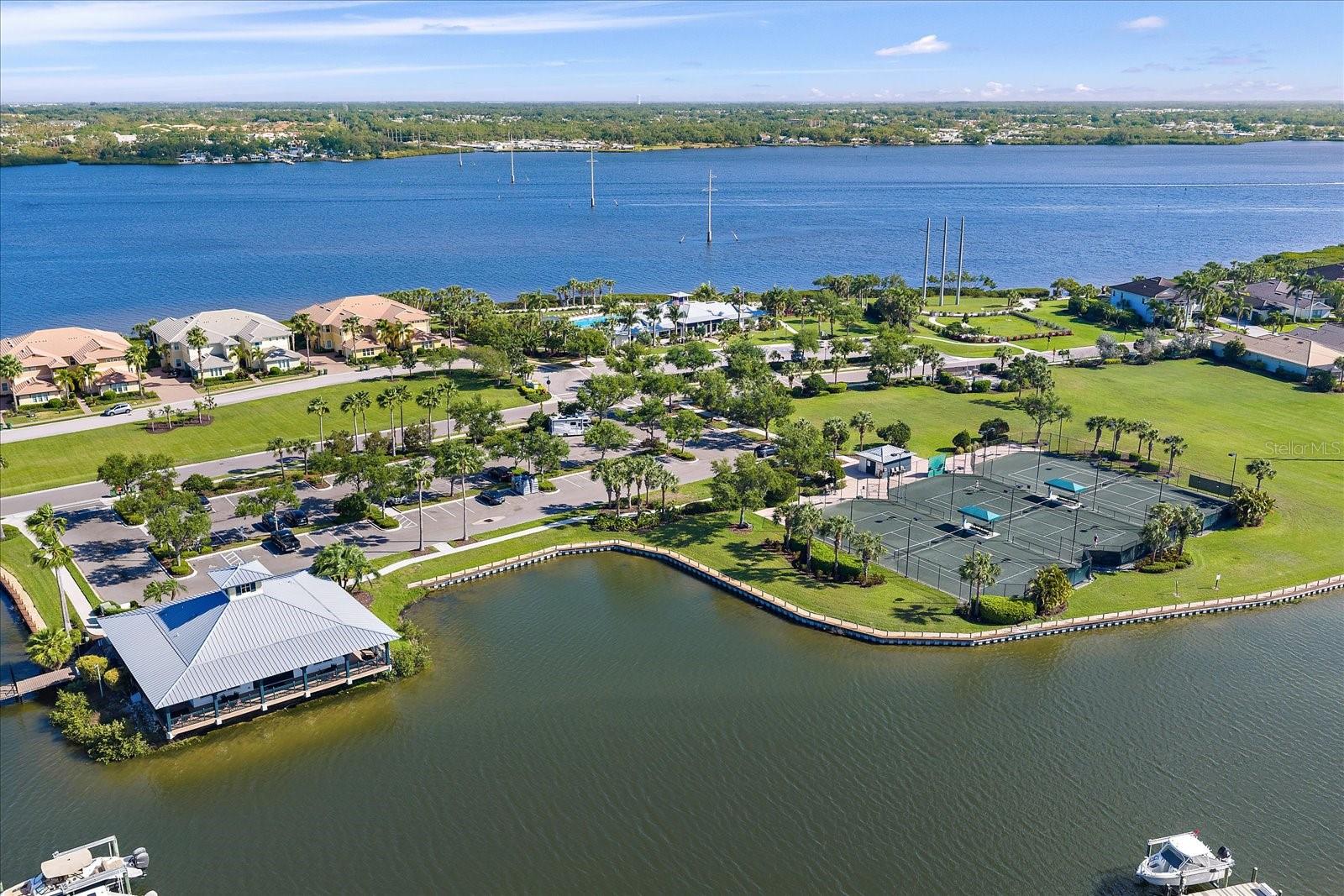 Image 46 of 54 For 5040 Lake Overlook Avenue