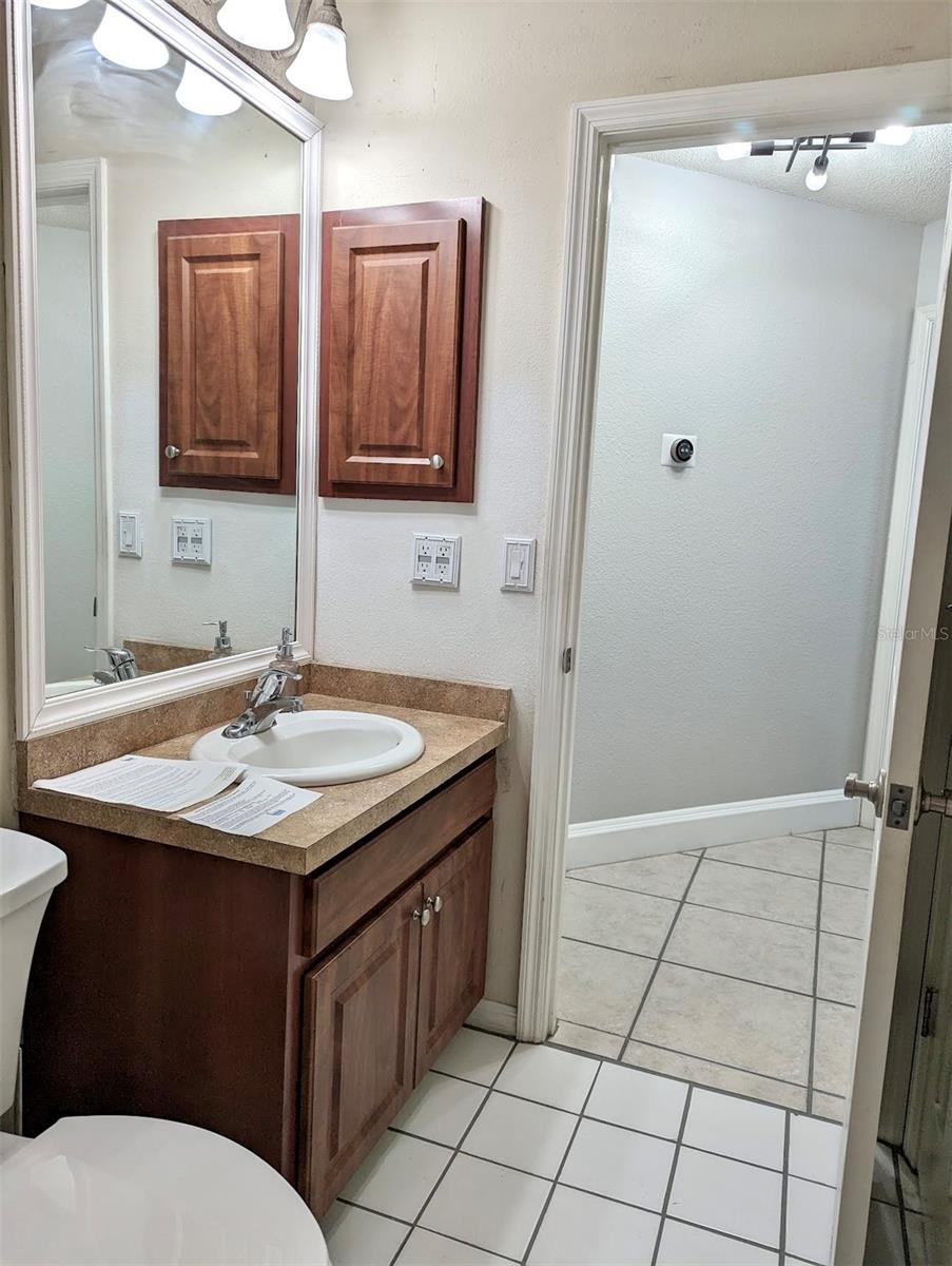 Image 19 of 25 For 4970 Reagen Way