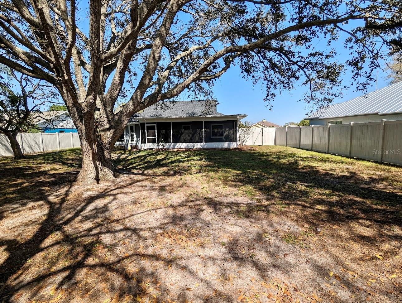 Image 3 of 25 For 4970 Reagen Way