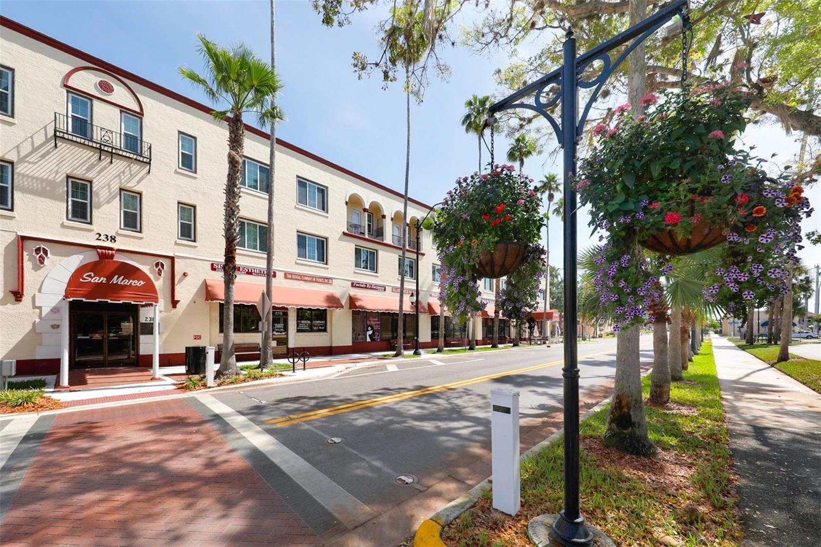 Image 76 of 100 For 220 Santa Maria Street 342