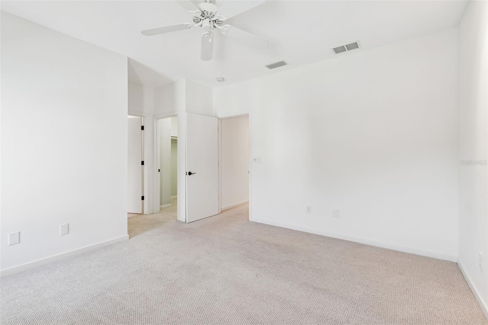 Image 15 of 39 For 1685 Laurel Street 3