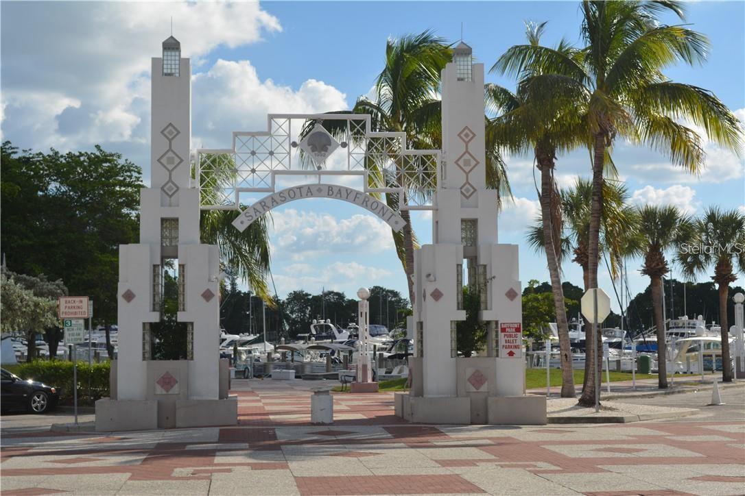 Image 24 of 31 For 1500 State Street 603