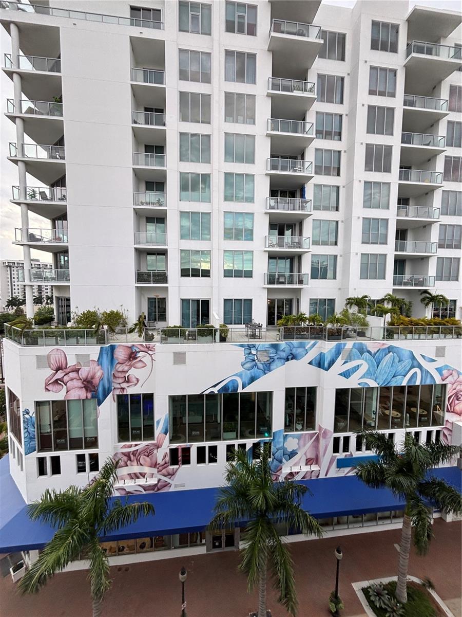 Image 25 of 31 For 1500 State Street 603