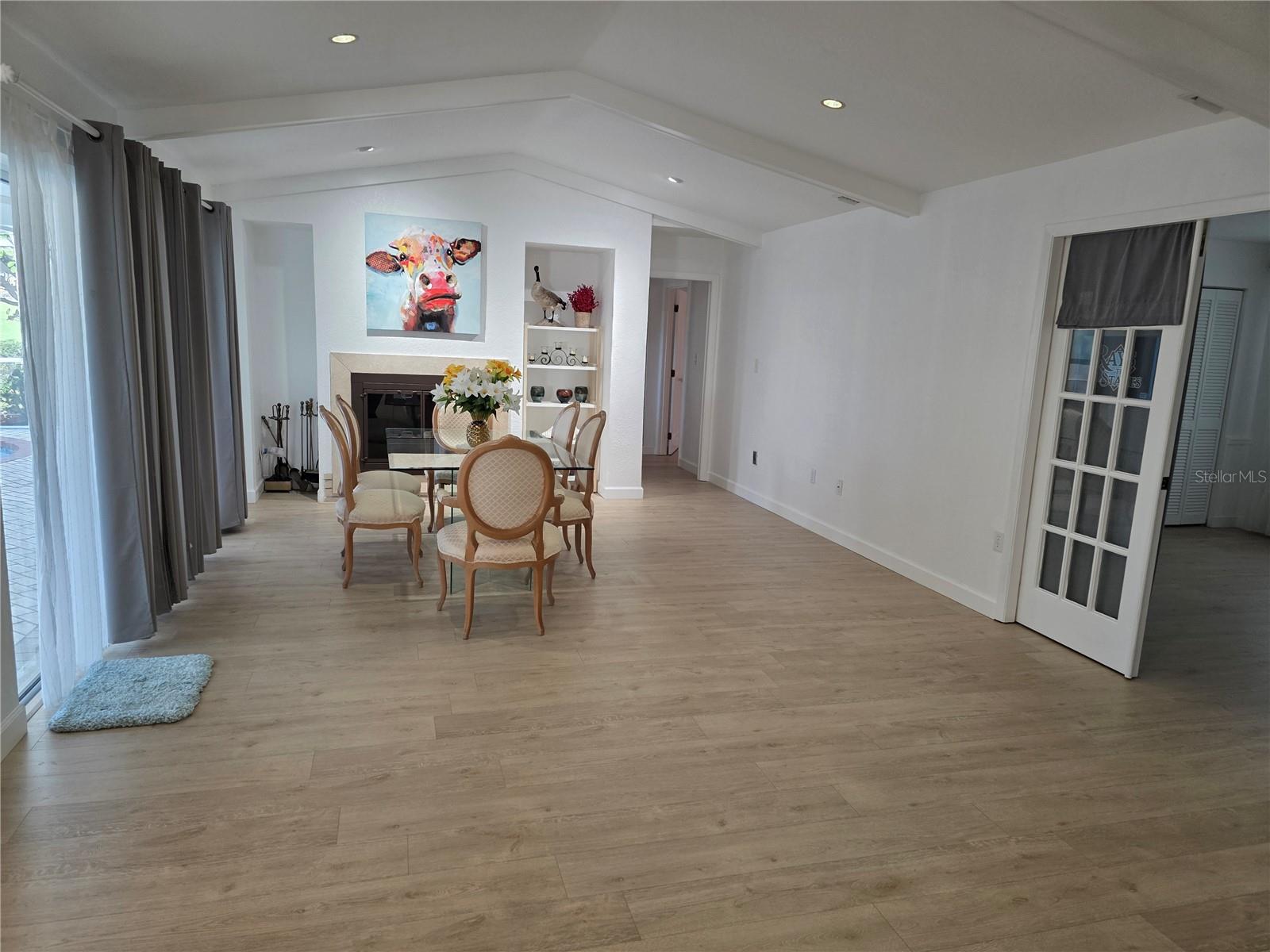 Image 11 of 19 For 3631 Avenida Madera