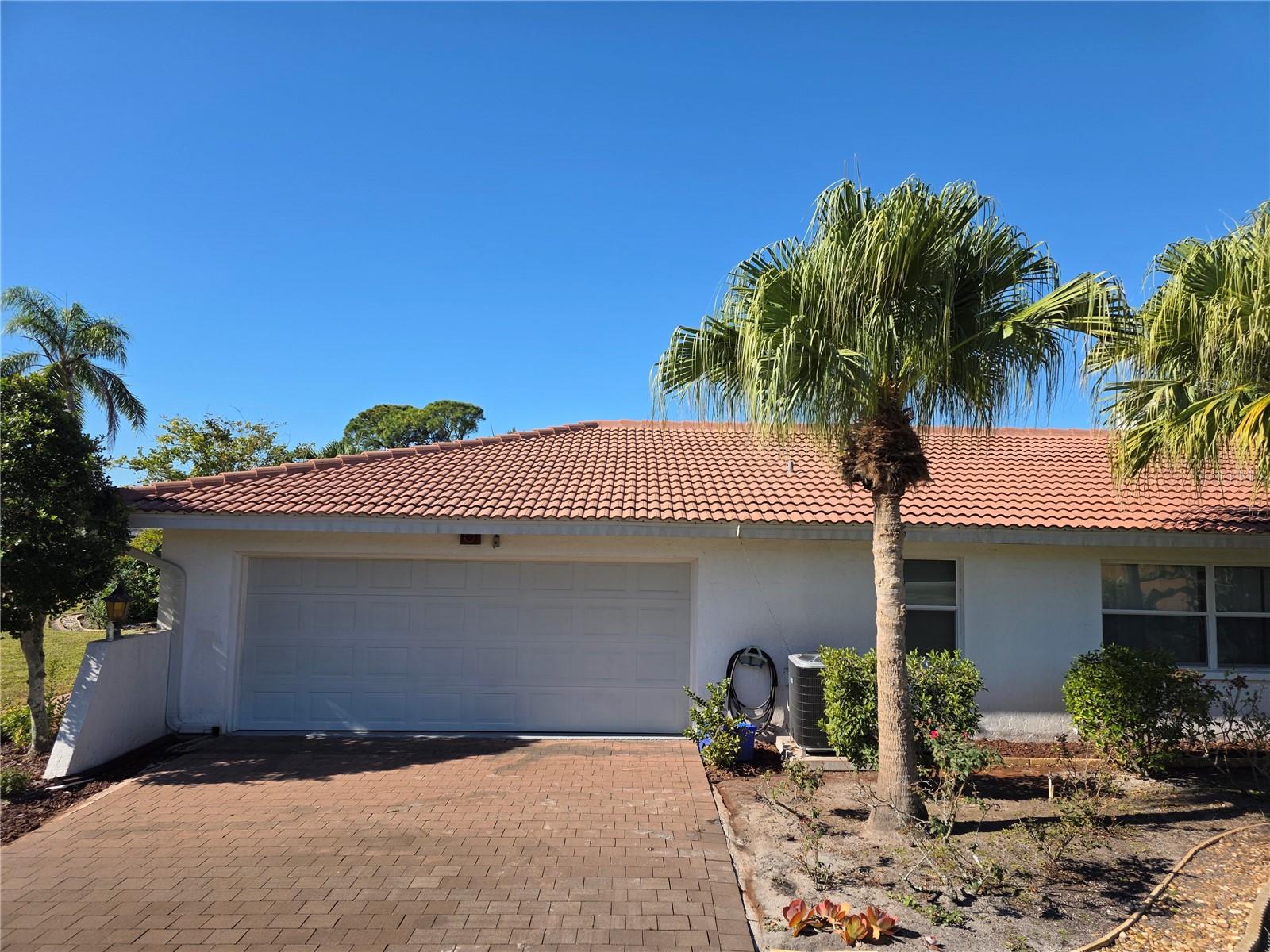 Image 2 of 19 For 3631 Avenida Madera