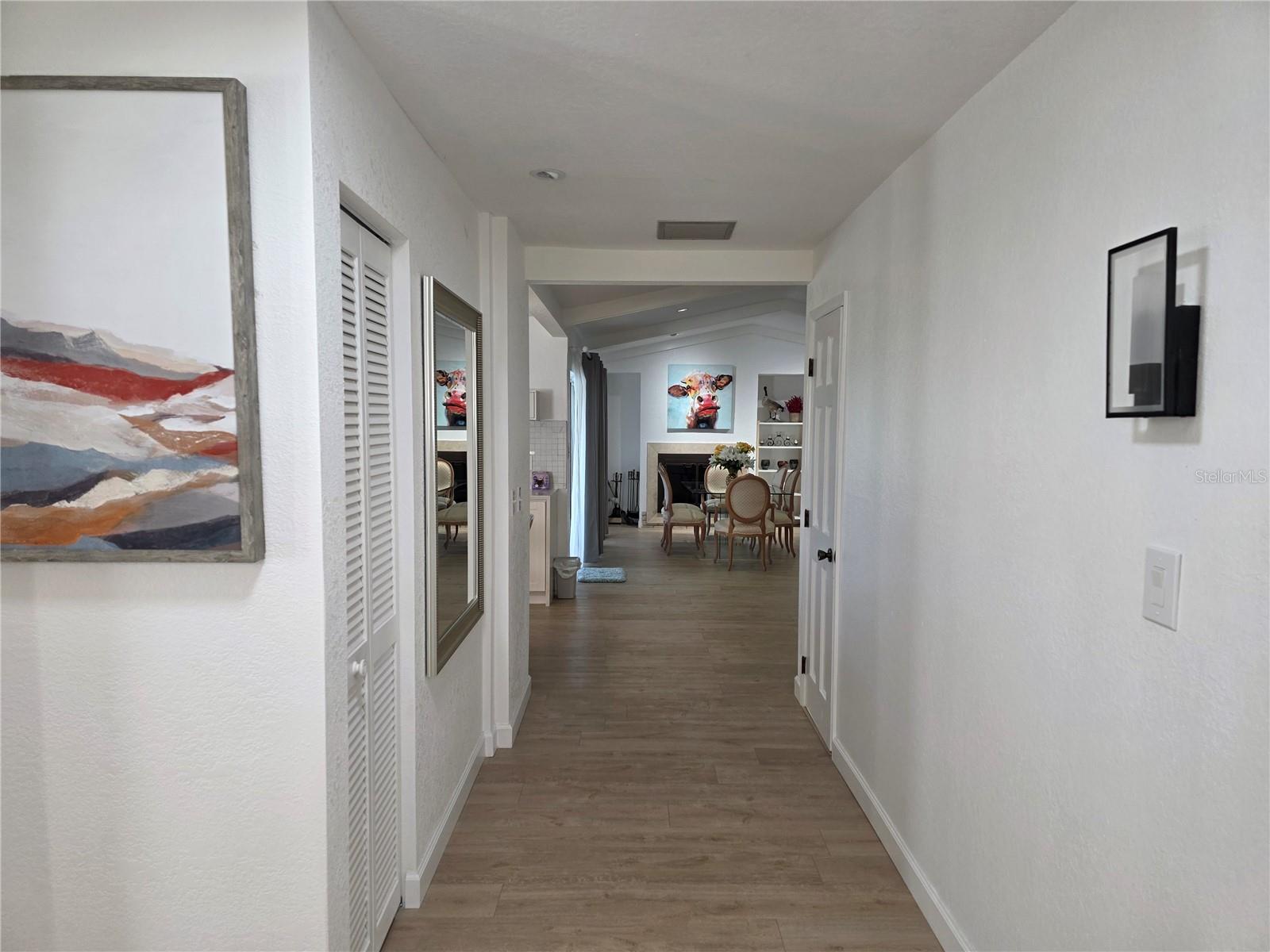 Image 4 of 19 For 3631 Avenida Madera