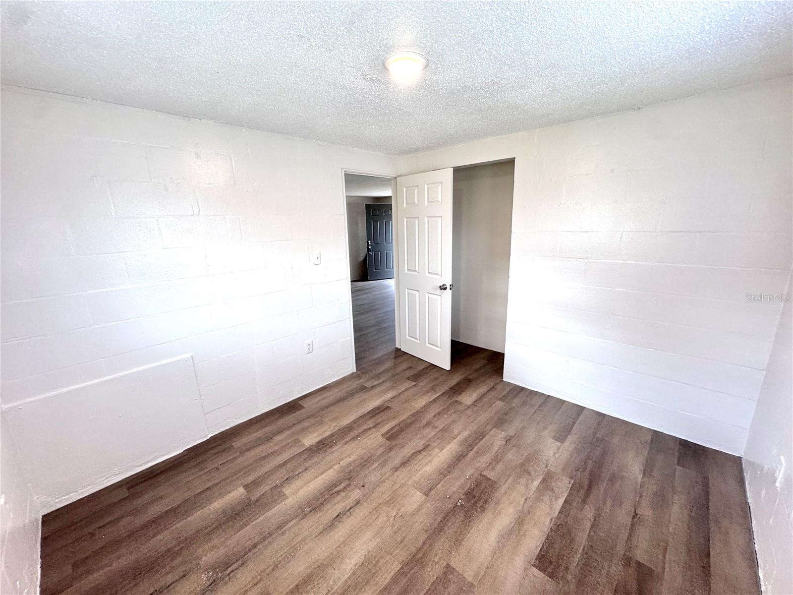 Image 11 of 13 For 116 12th Street W