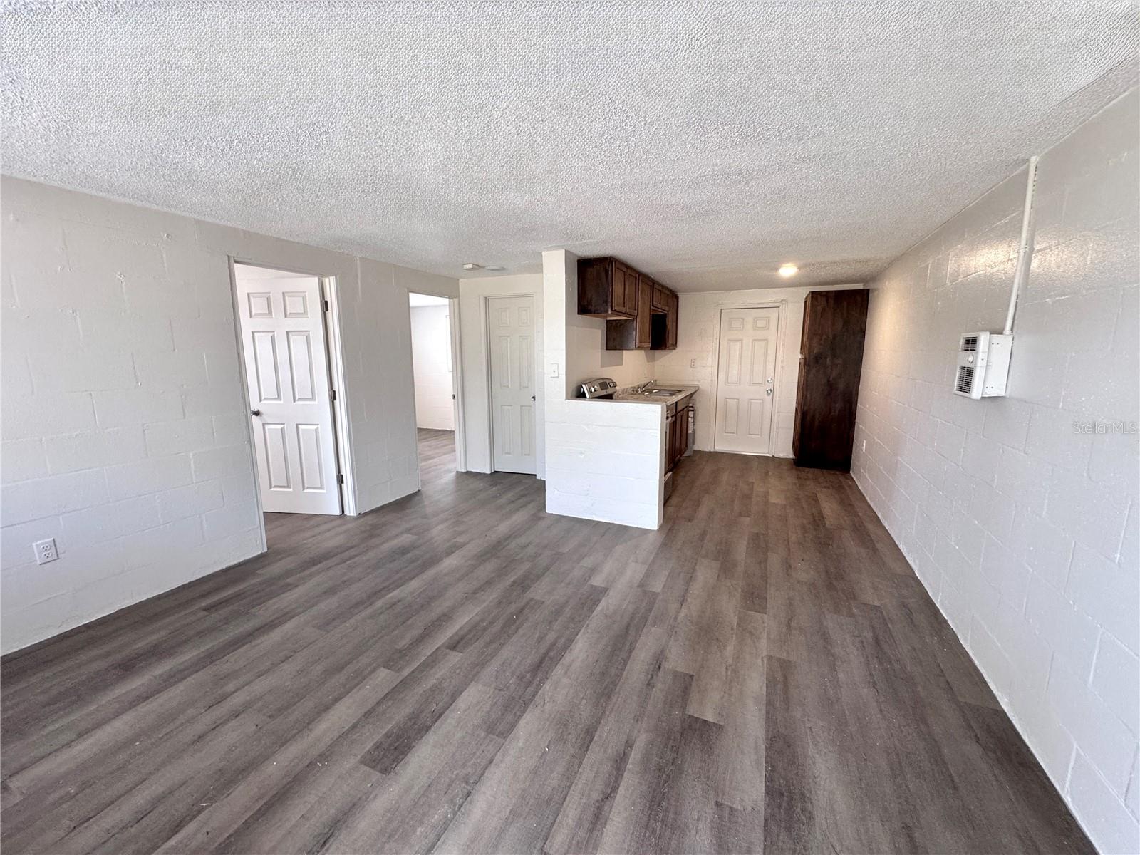 Image 4 of 13 For 116 12th Street W