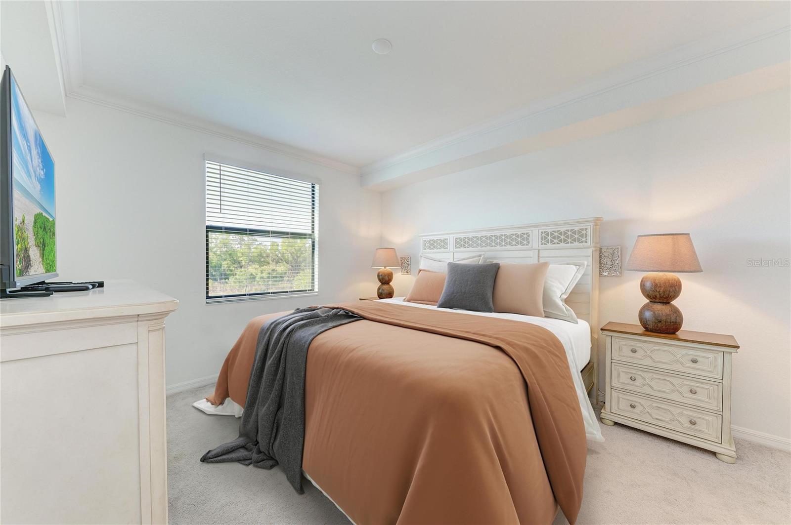 Image 22 of 75 For 18114 Gawthrop Drive 204